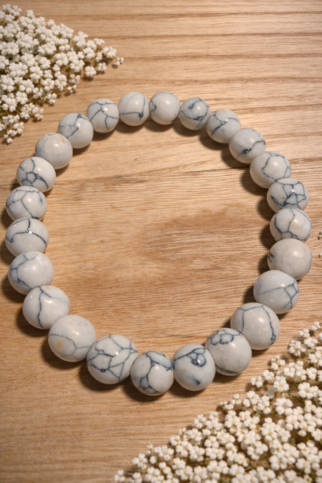 Bransoletka z kamieni syntetycznych